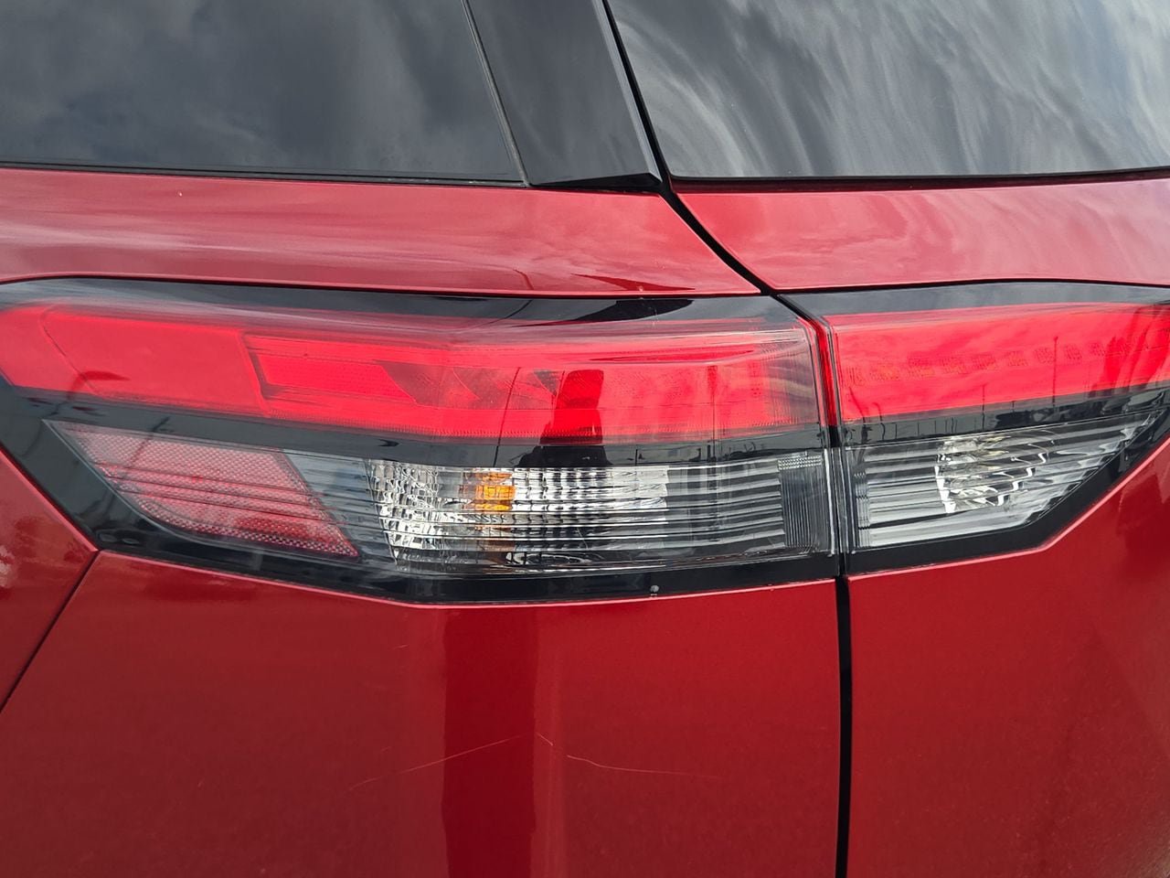 Certified 2024 Nissan Pathfinder SV FWD image 33