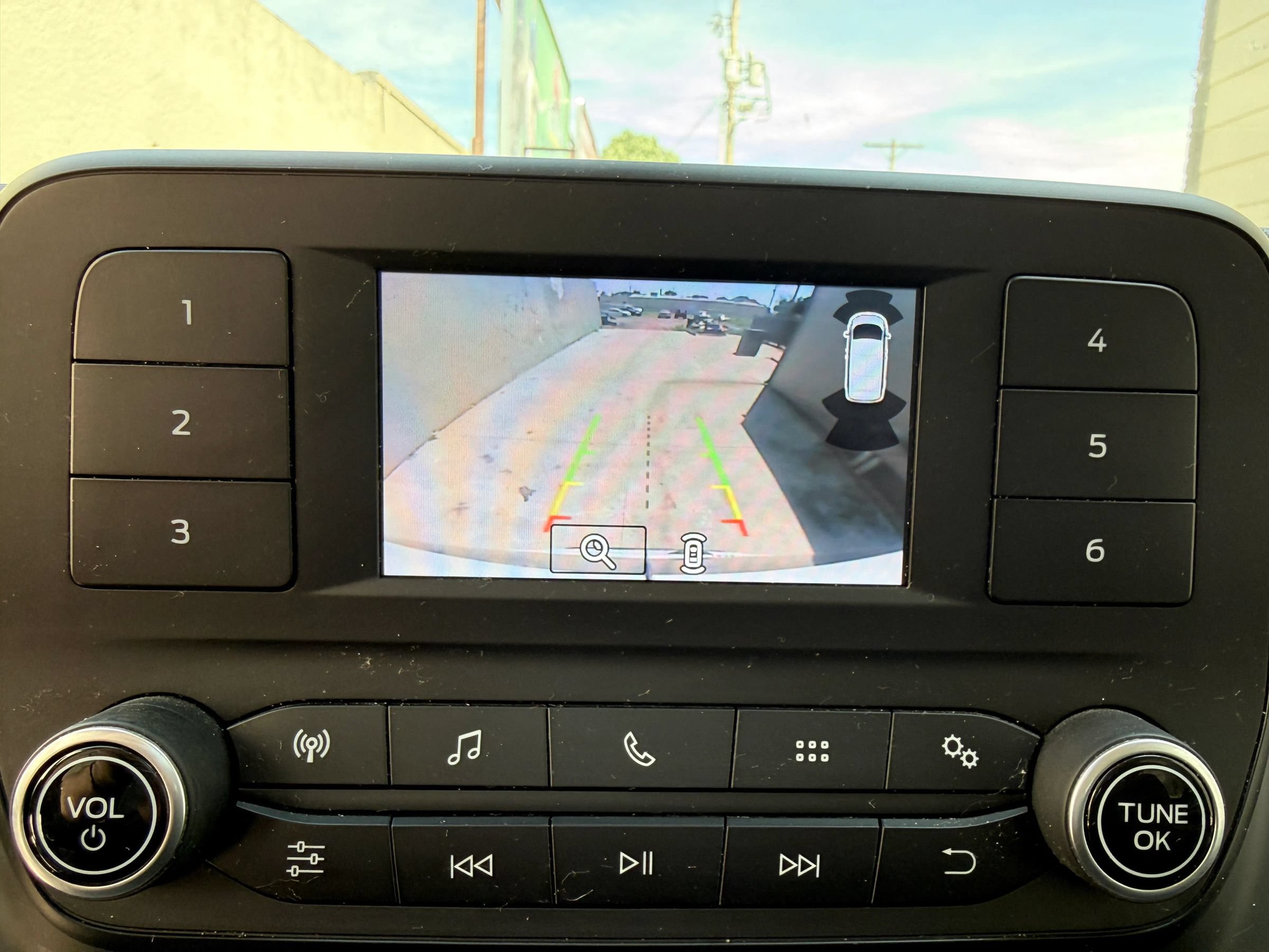 Used 2021 Ford Transit 350 XLT RWD image 14