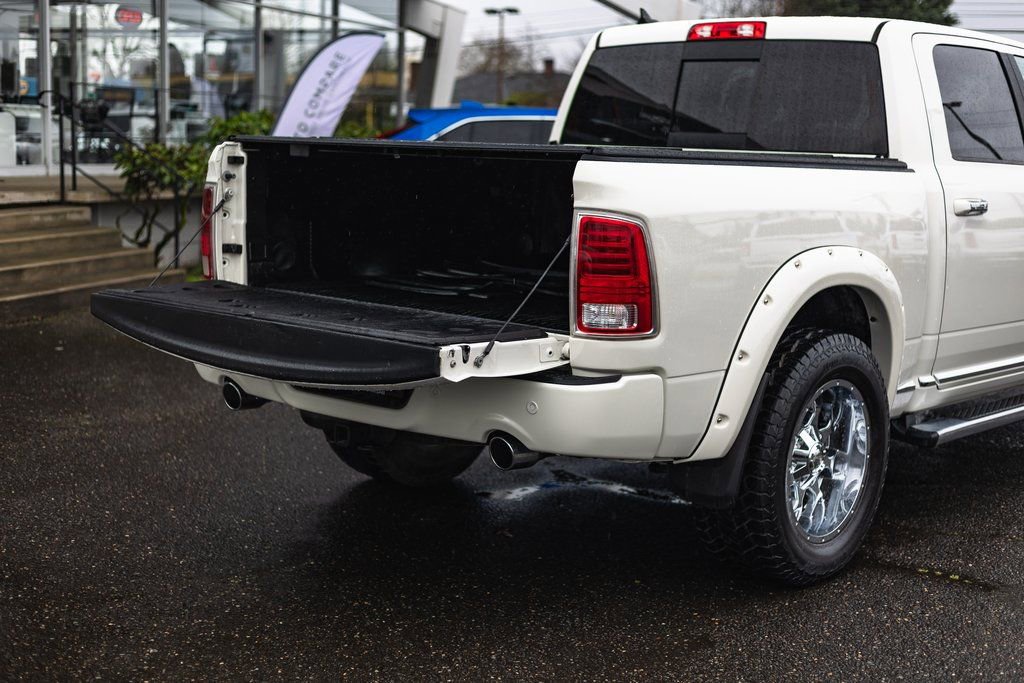 Used 2018 RAM 1500 Limited image 9