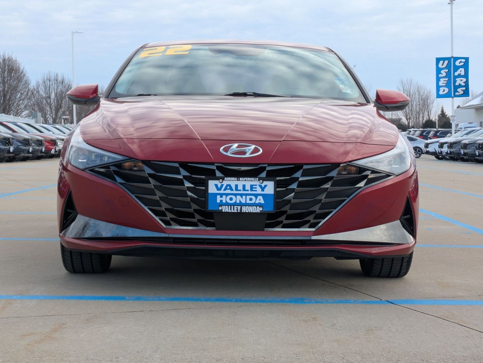 Used 2022 Hyundai Elantra Limited image 3
