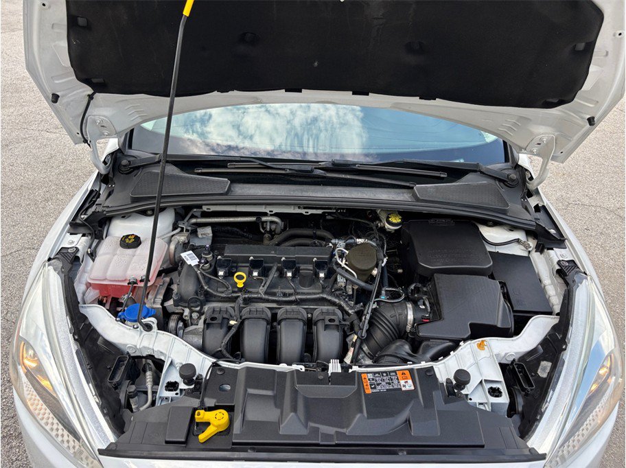 Used 2015 Ford Focus SE FWD image 34