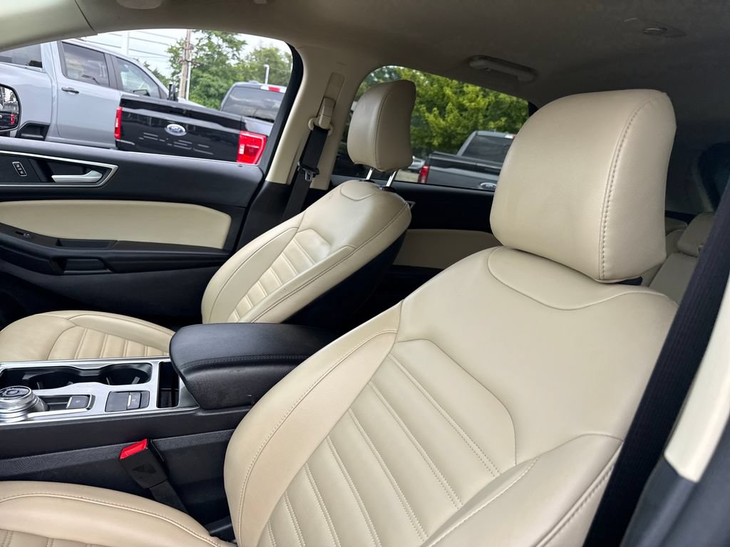 Used 2024 Ford Edge SEL w/ Convenience Package AWD/4WD image 23