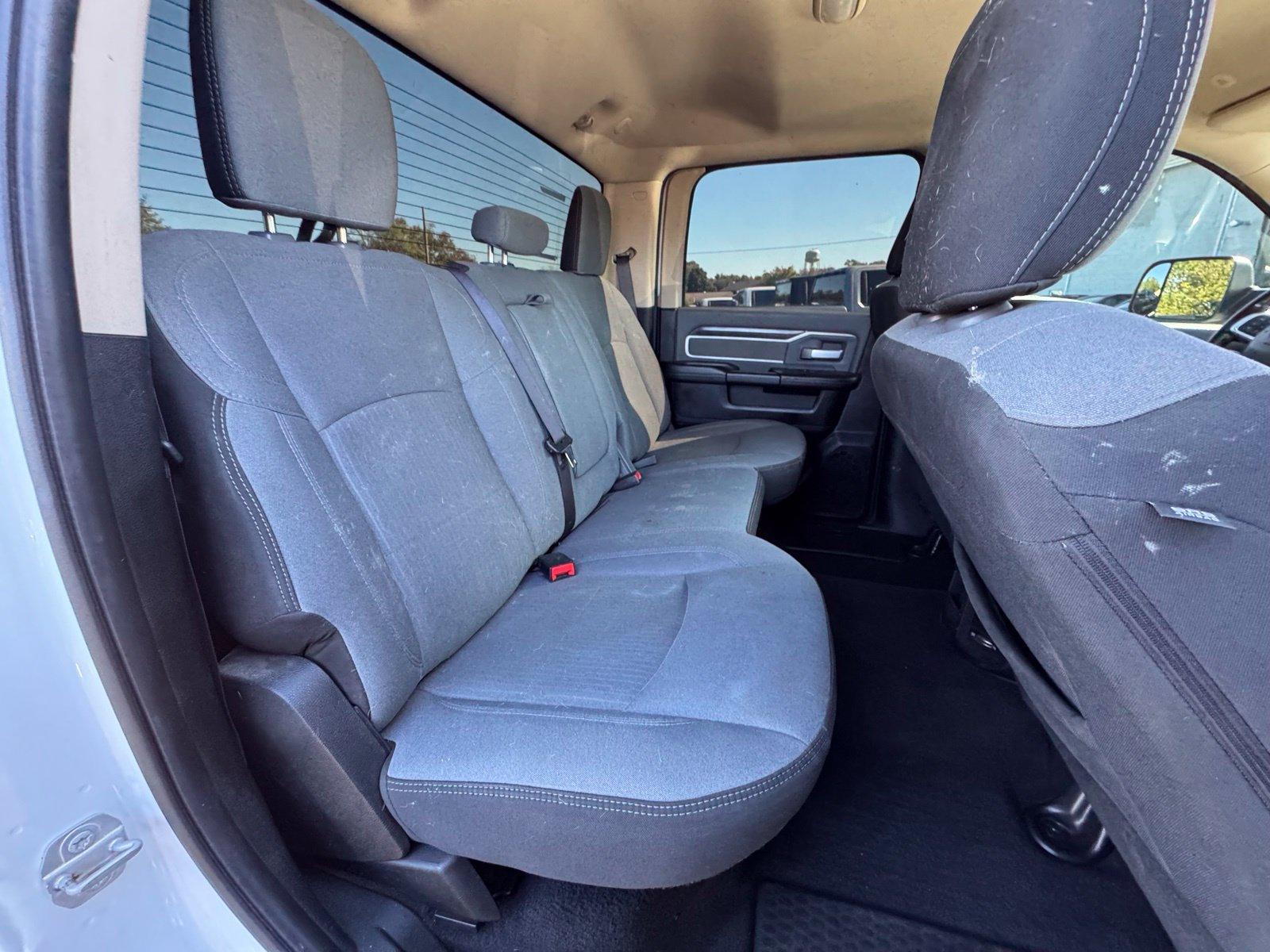 Used 2020 RAM 2500 Big Horn w/ Level 1 Equipment Group AWD/4WD image 28