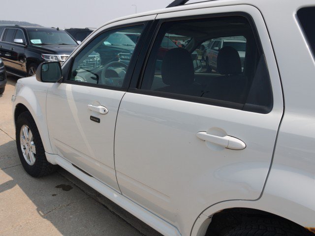 Used 2010 Mercury Mariner 4WD image 8