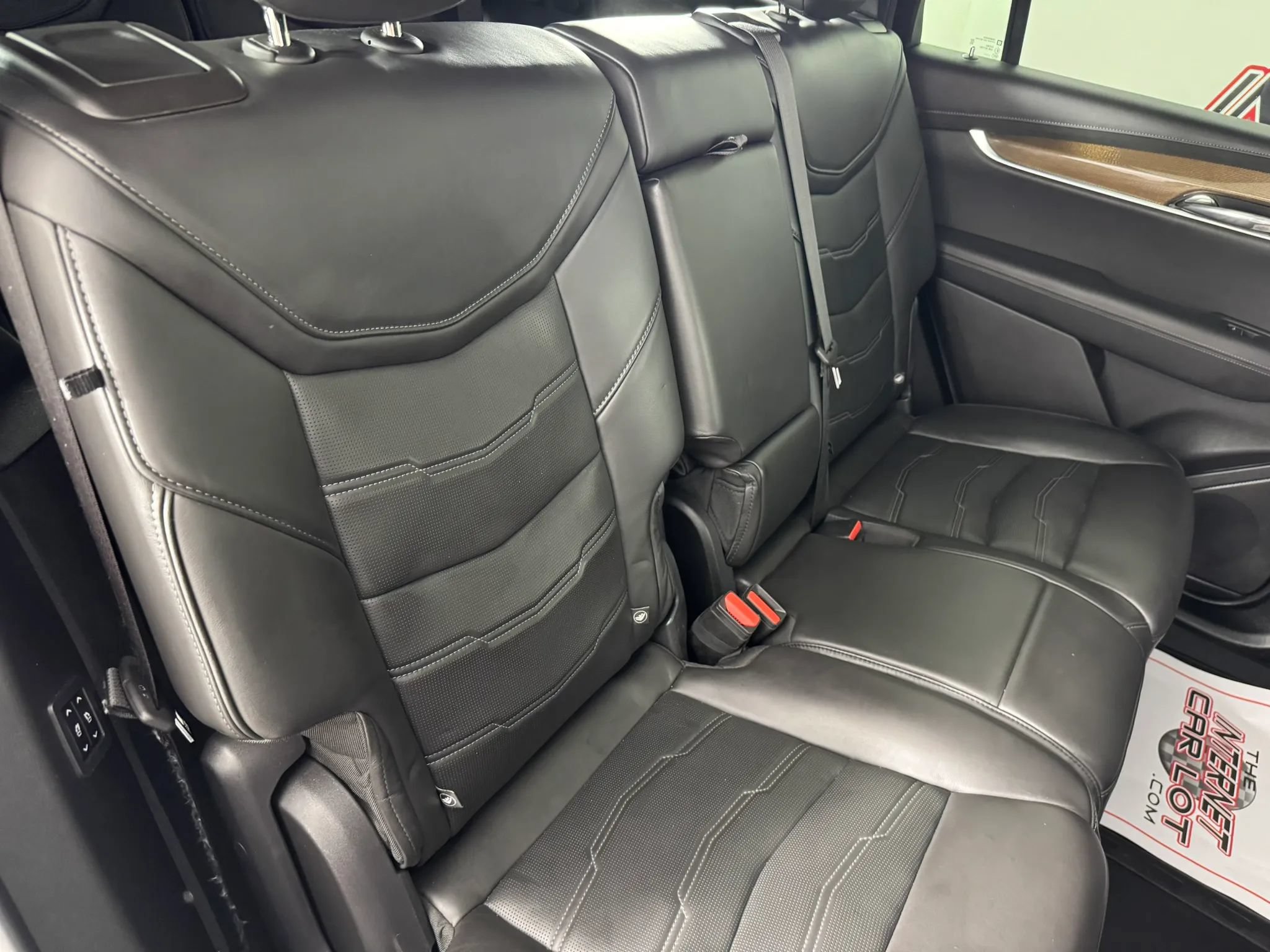 Used 2023 Cadillac XT6 Sport w/ Platinum Package AWD/4WD image 37