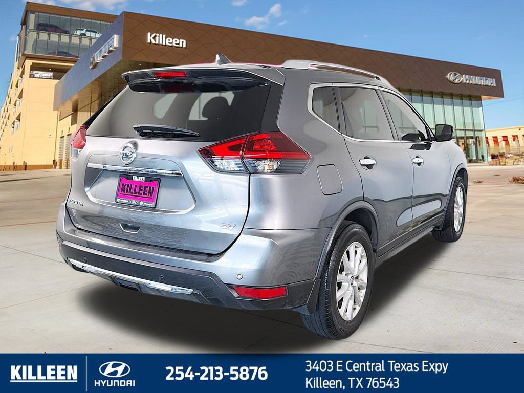 Used 2020 Nissan Rogue SV FWD image 8