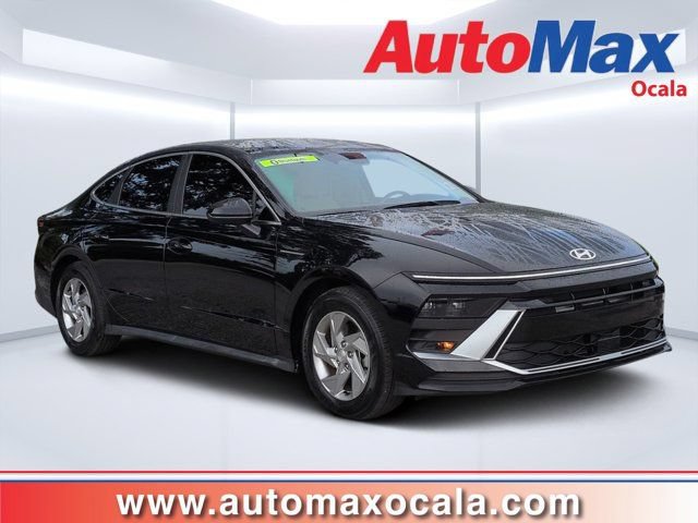 Used 2025 Hyundai Sonata SE FWD image 1