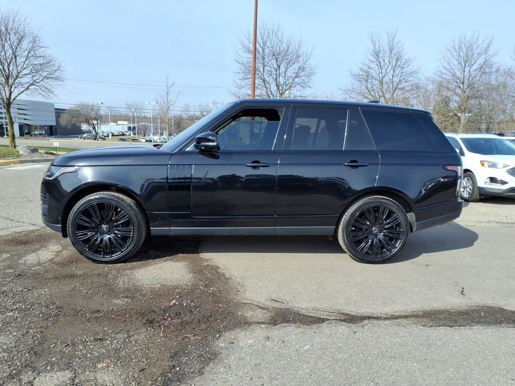 Used 2021 Land Rover Range Rover Westminster Edition image 2