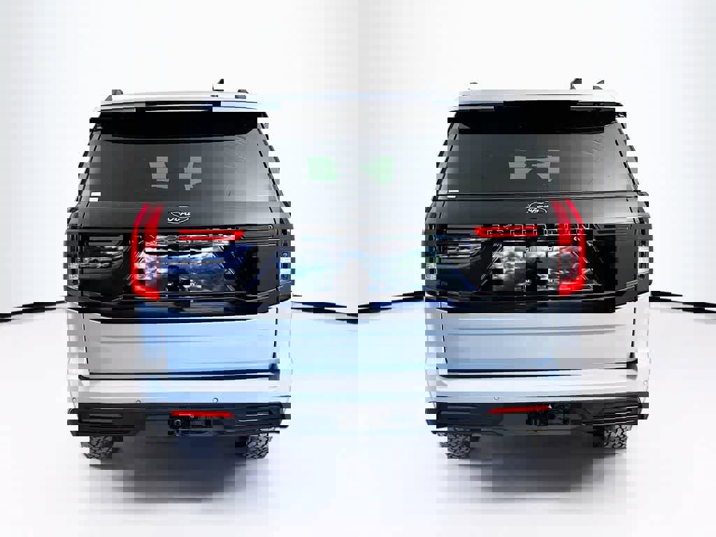 New 2026 Ford Expedition Tremor image 5