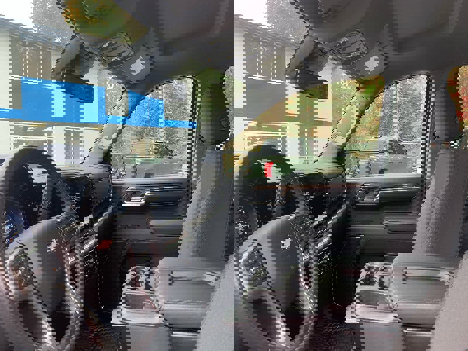 Certified 2022 Chevrolet Silverado 1500 LT image 14