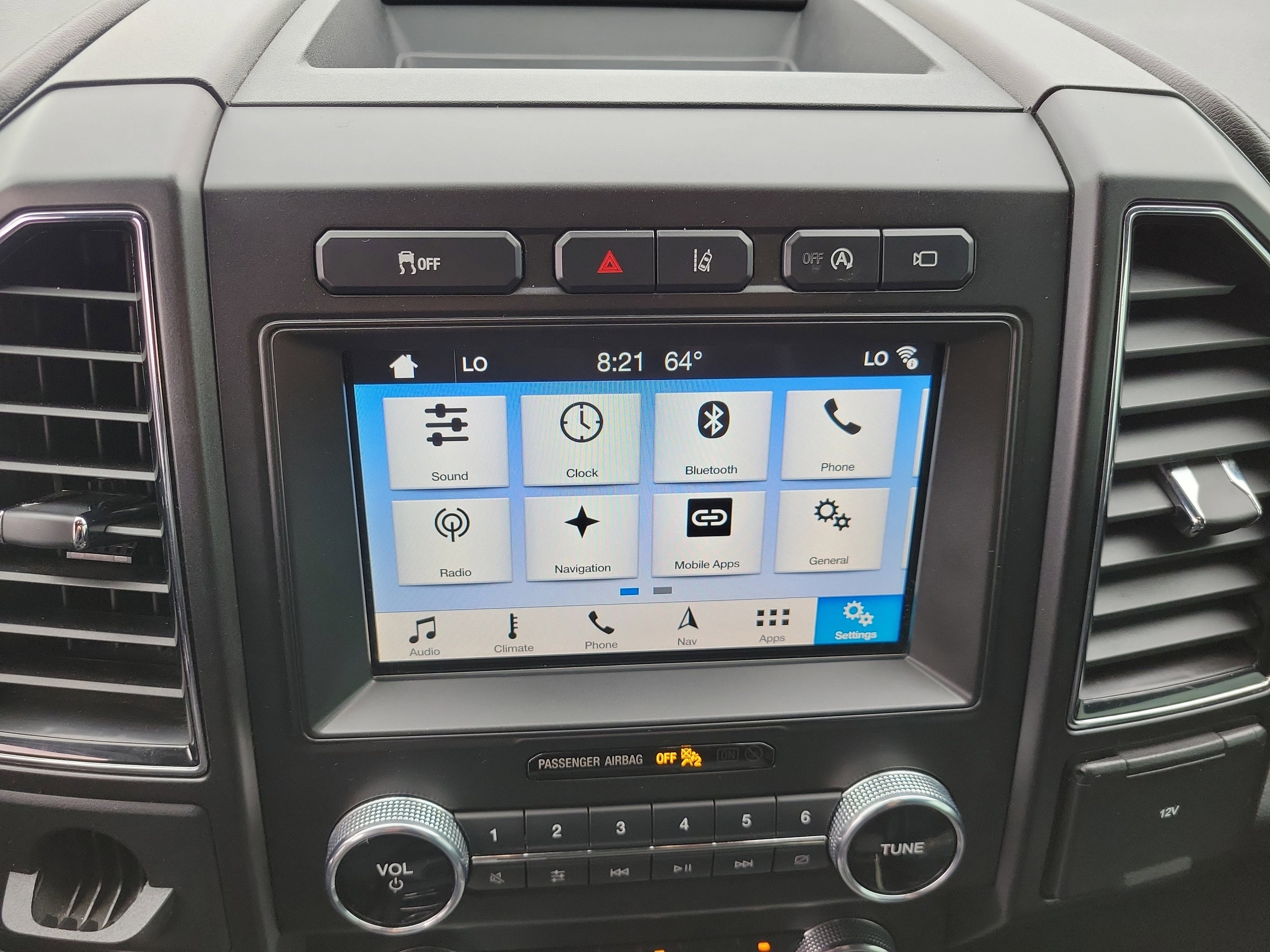 Used 2019 Ford Expedition Limited w/ Equipment Group 303A RWD image 18