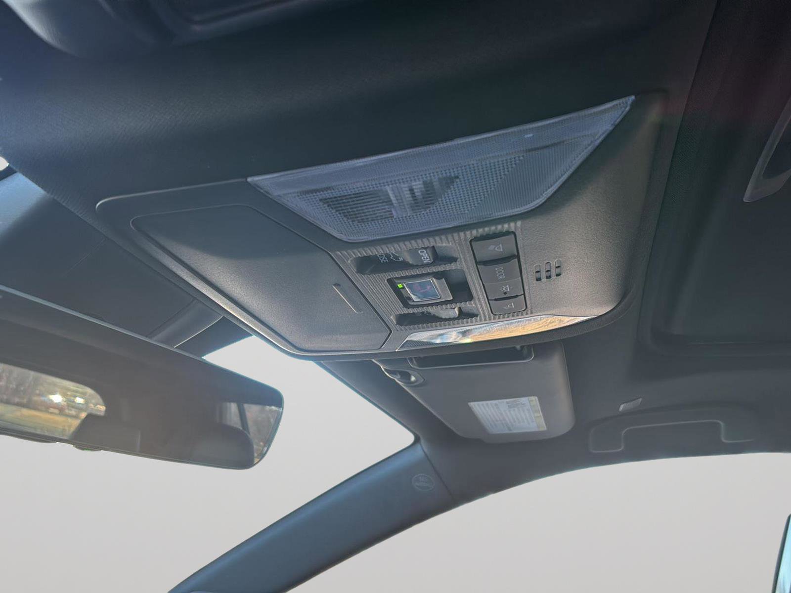 Used 2025 Toyota RAV4 XSE w/ Advanced Technology Package image 37