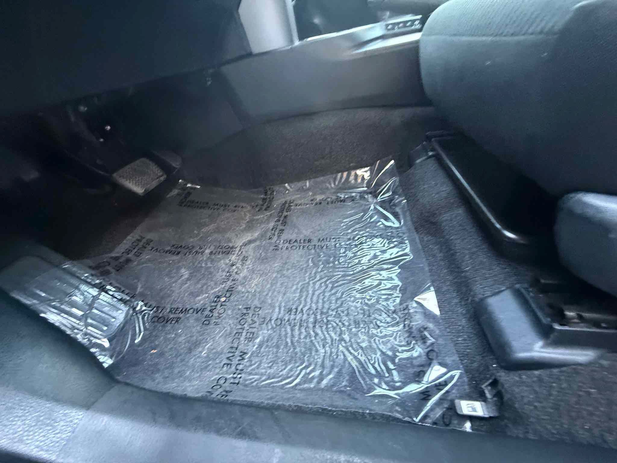 Used 2018 Toyota RAV4 LE w/ All Weather Liner Package FWD image 82
