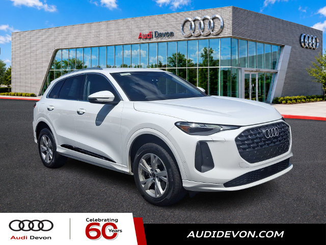 Used 2025 Audi Q5 Premium AWD/4WD image 1