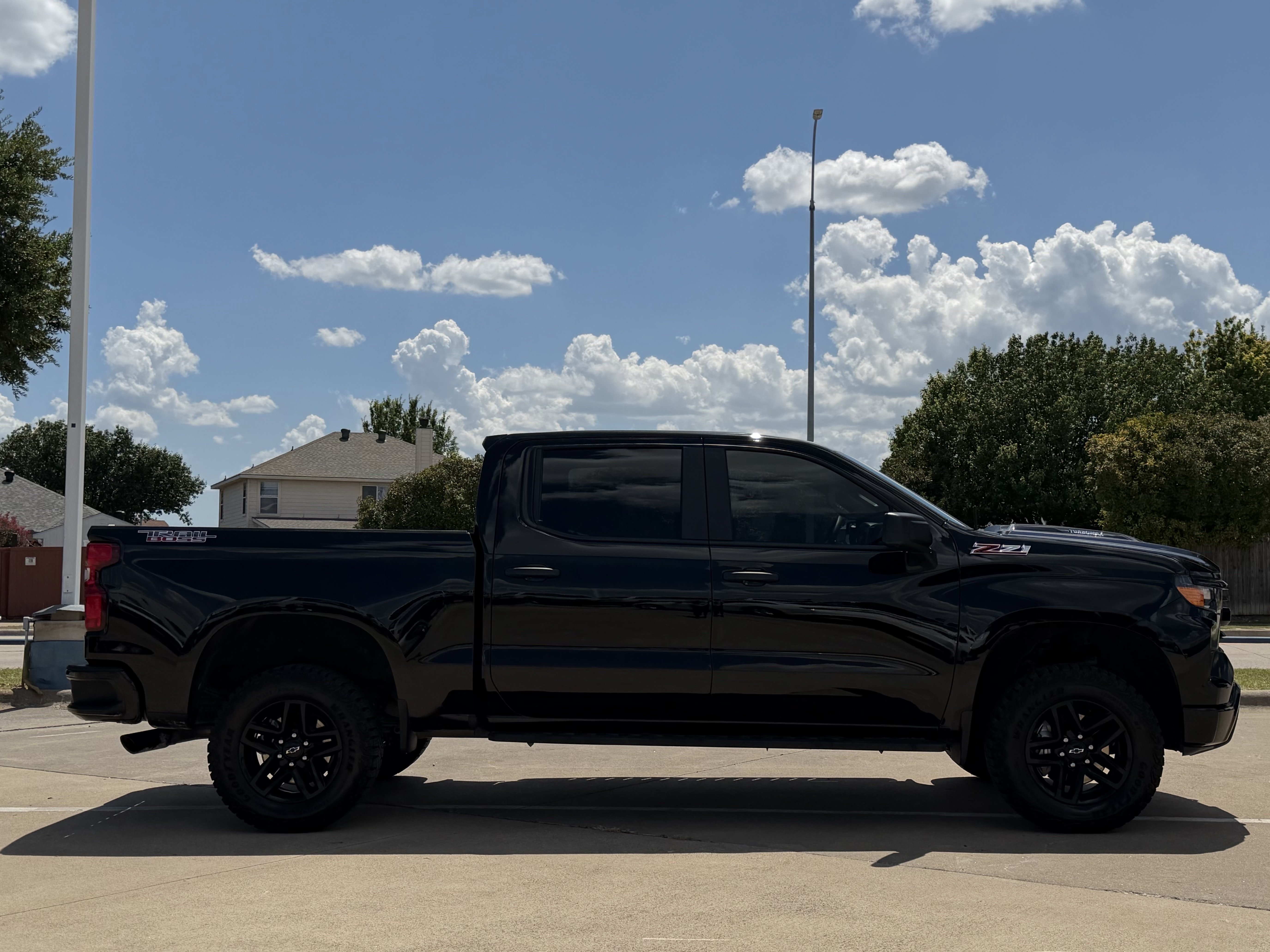 Used 2026 Chevrolet Silverado 1500 Custom Trail Boss AWD/4WD image 8