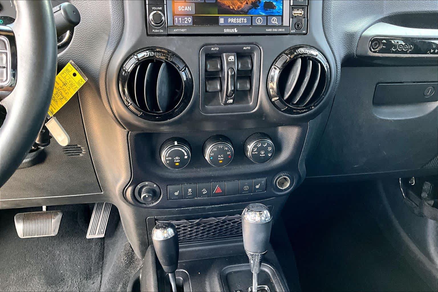 Used 2015 Jeep Wrangler Unlimited Sahara AWD/4WD image 25