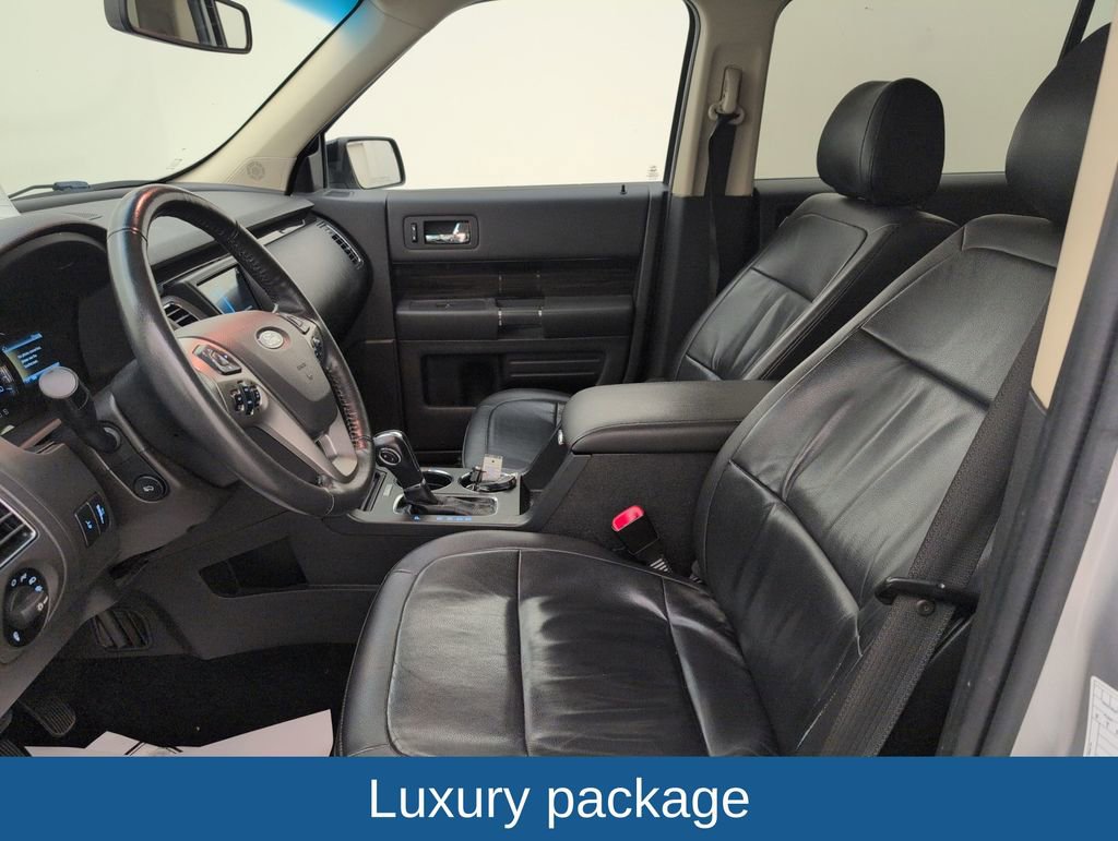 Used 2019 Ford Flex SEL w/ Equipment Group 202A FWD image 4