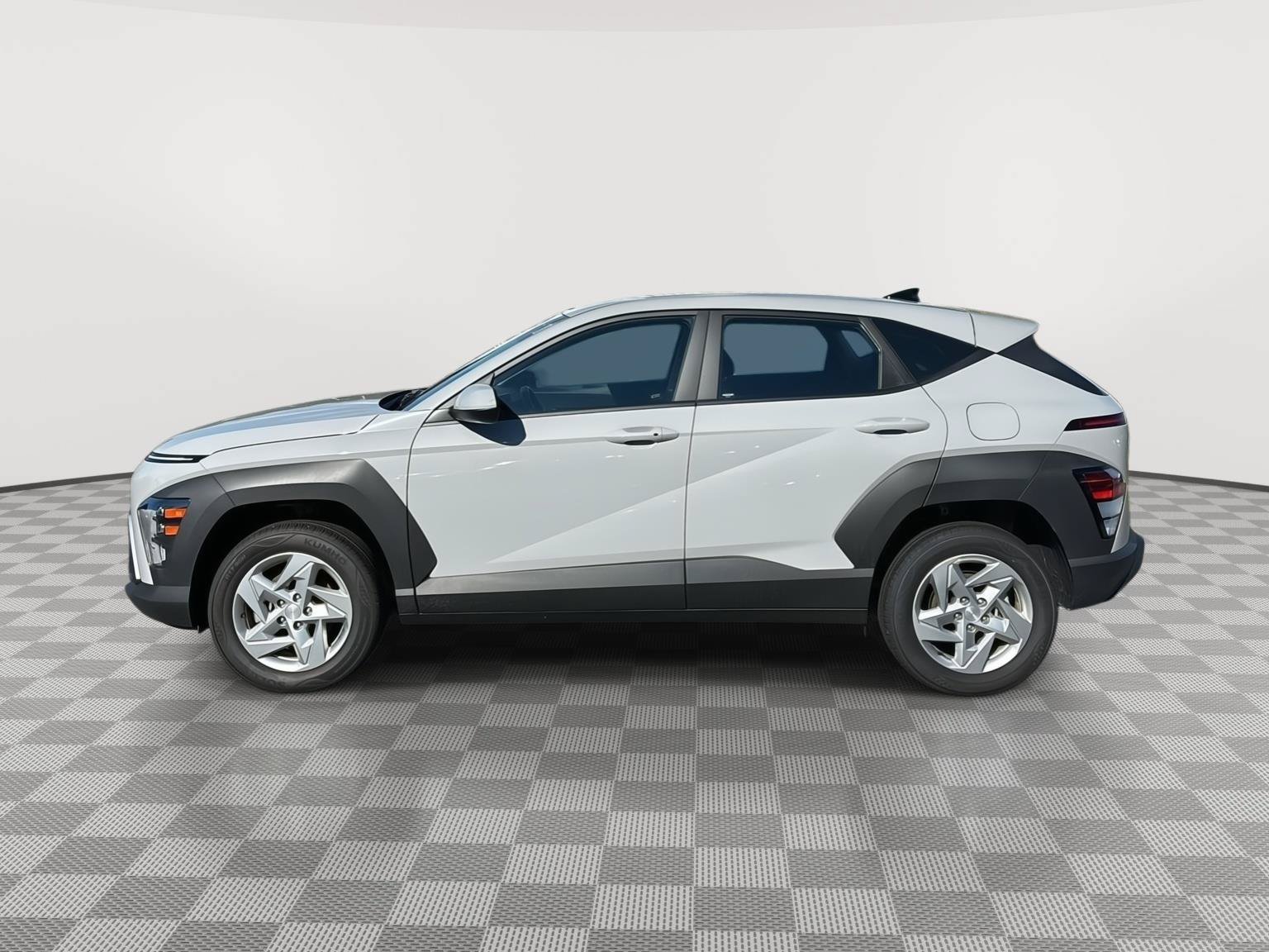 Used 2026 Hyundai Kona SE AWD/4WD image 8