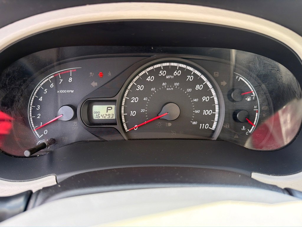 Used 2014 Toyota Sienna LE FWD image 23