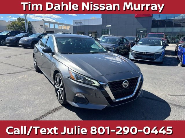 Used 2020 Nissan Altima 2.5 SR FWD image 3