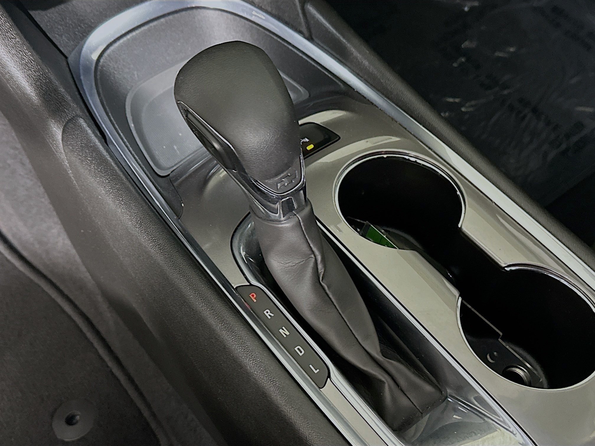 Used 2021 Chevrolet Malibu LS FWD image 21