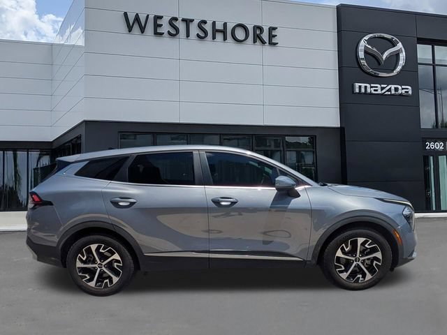 Used 2023 Kia Sportage EX FWD image 2