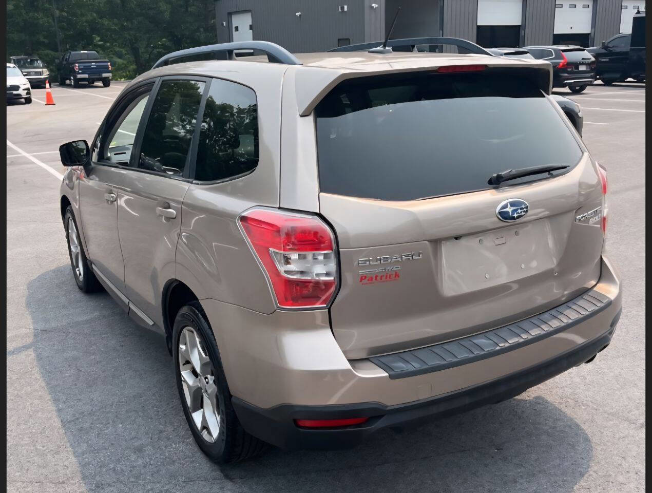 Used 2015 Subaru Forester 2.5i Touring image 2