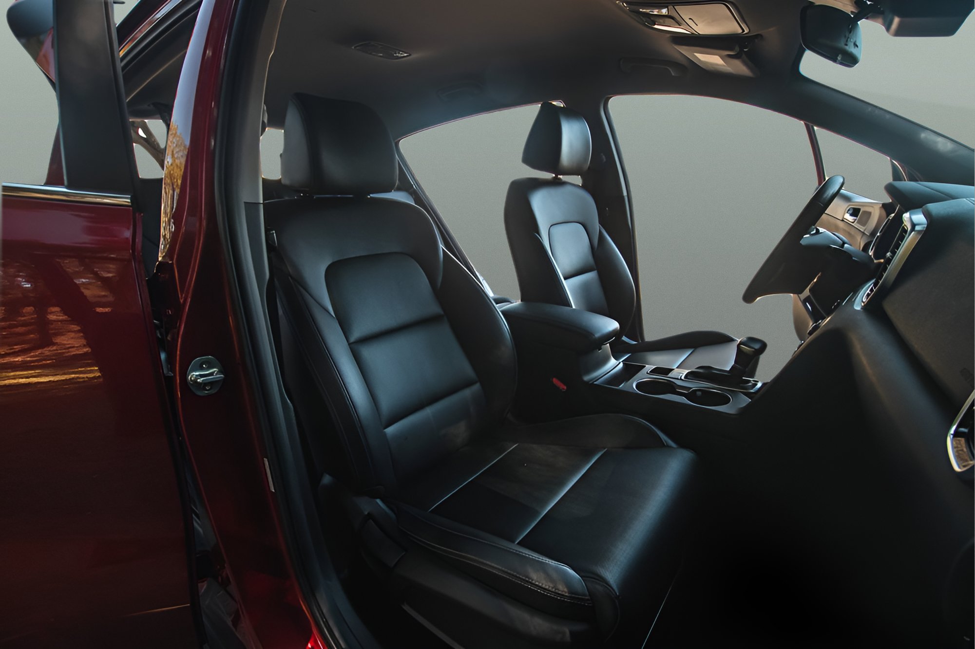 Used 2021 Kia Sportage EX FWD image 12