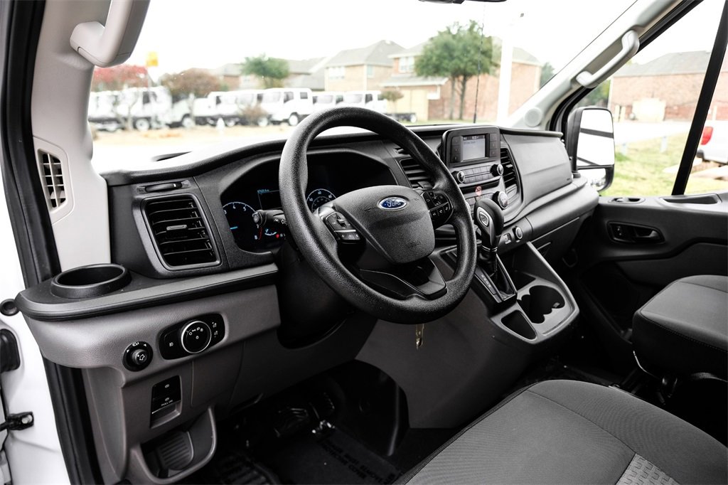Used 2021 Ford Transit 350 XLT image 2