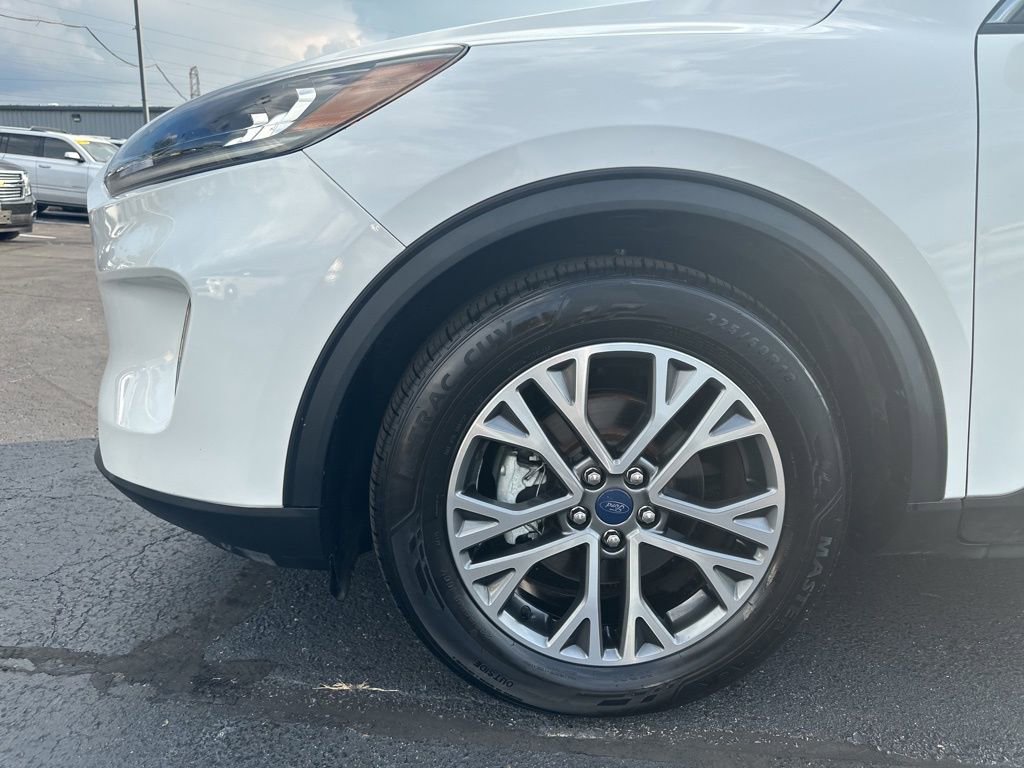 Used 2022 Ford Escape SEL w/ Technology Package image 29