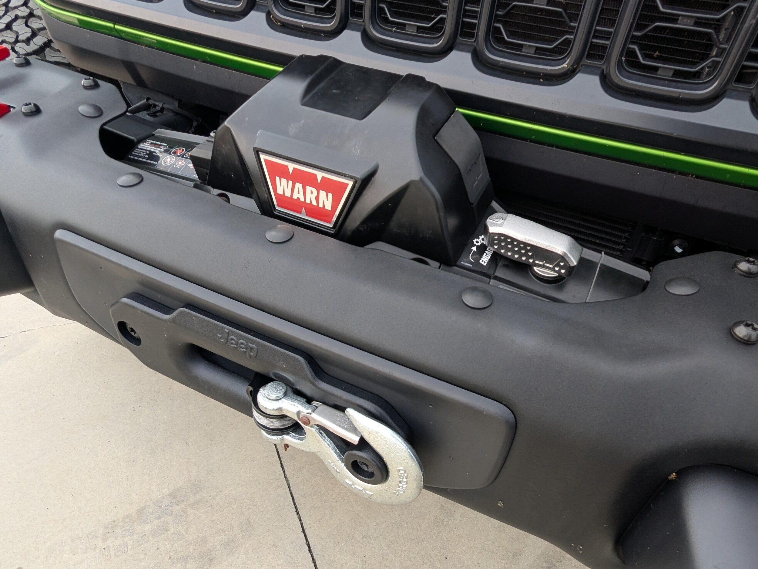 Used 2025 Jeep Wrangler Unlimited Rubicon AWD/4WD image 16