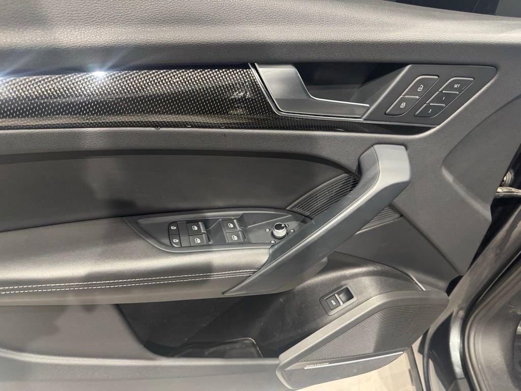 Used 2023 Audi SQ5 Prestige w/ Prestige Package AWD/4WD image 13