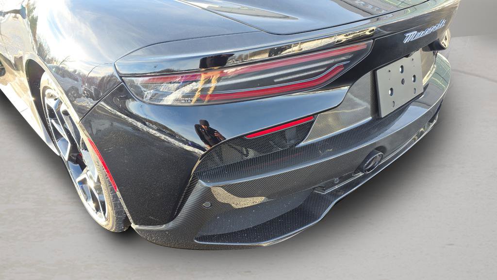 Used 2022 Maserati MC20 Coupe image 12