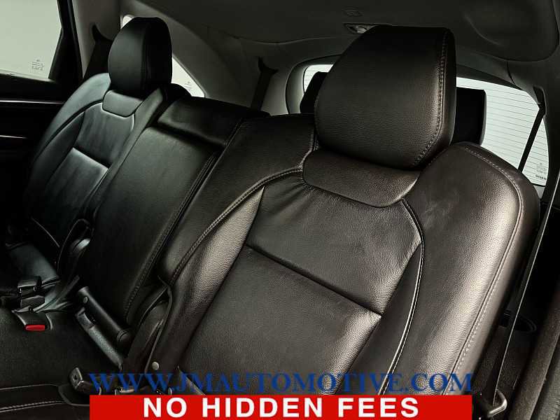 Used 2017 Acura MDX SH-AWD image 17