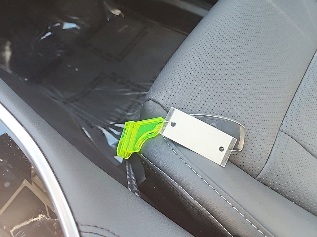 Certified 2025 Subaru Outback Limited image 16