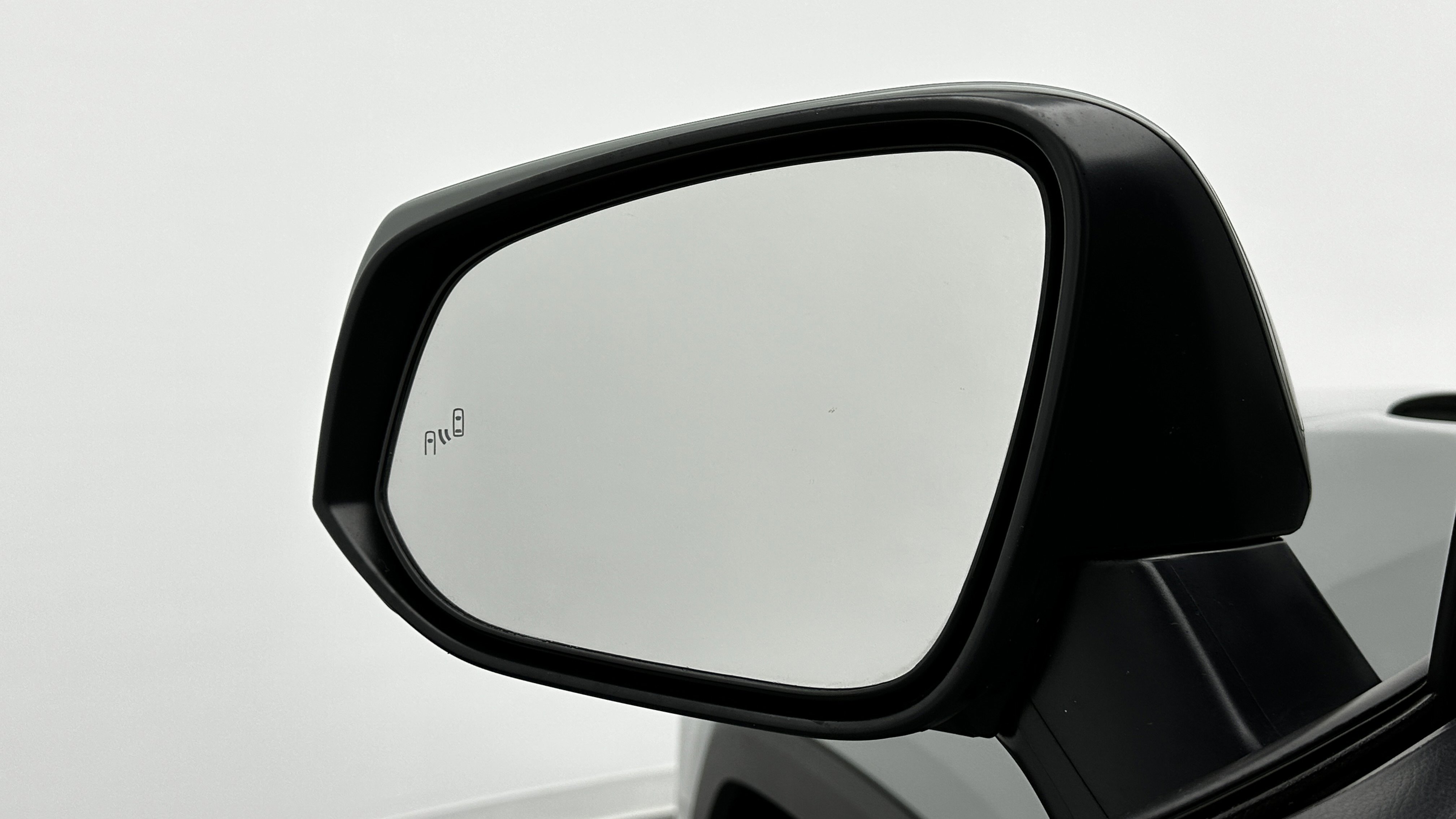 Used 2022 Toyota RAV4 XLE Premium image 13