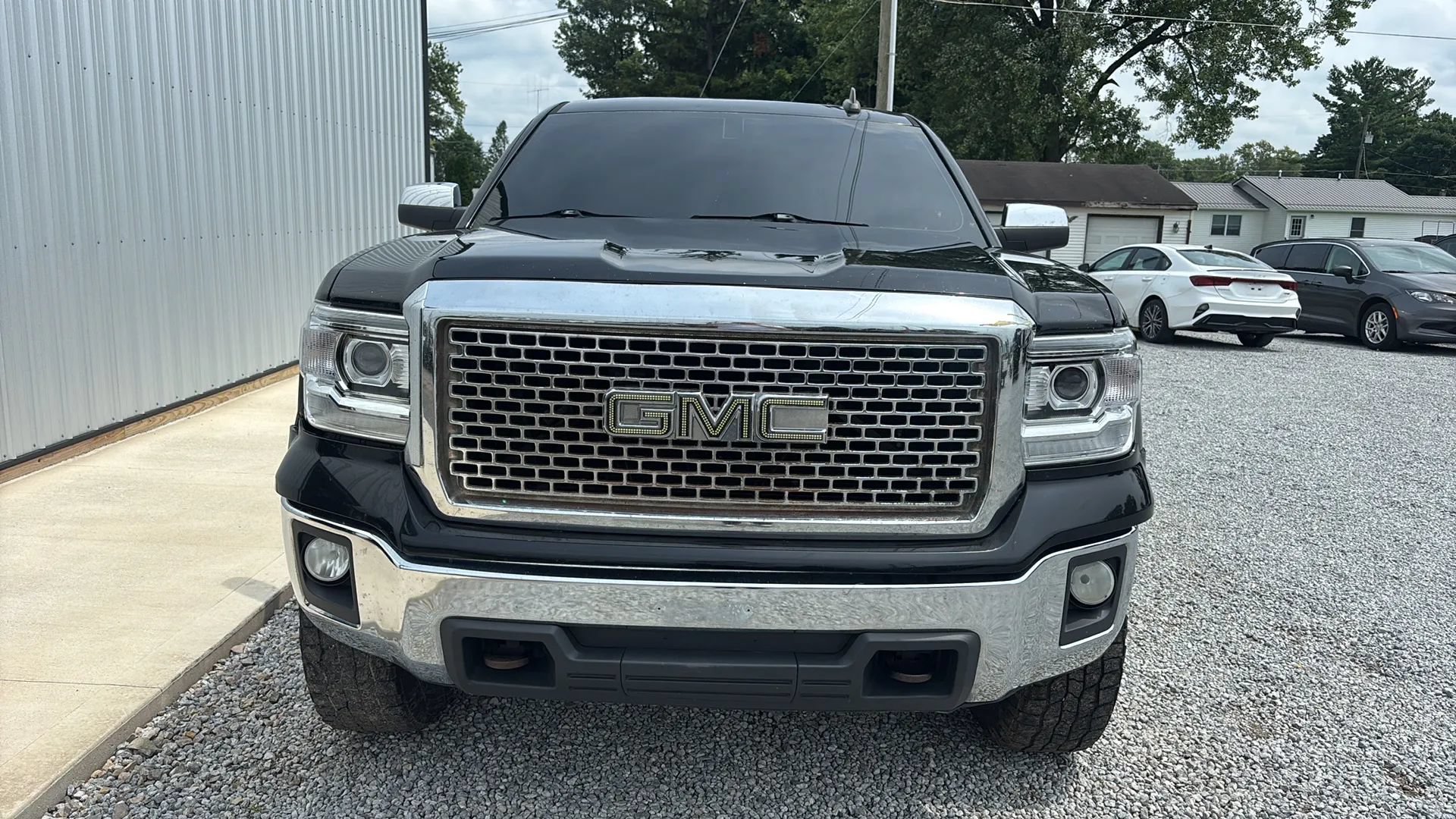 Used 2015 GMC Sierra 1500 SLE w/ SLE Value Package AWD/4WD image 10