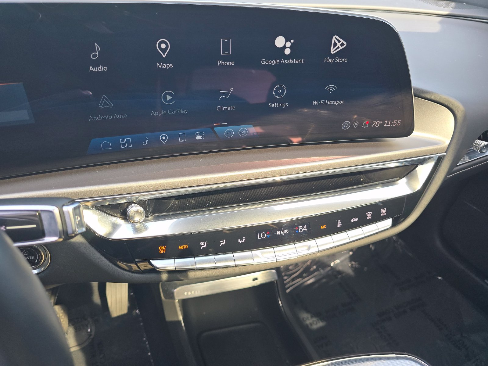 Certified 2024 Cadillac Lyriq Tech w/ LPO, Floor Liner Package AWD/4WD image 32