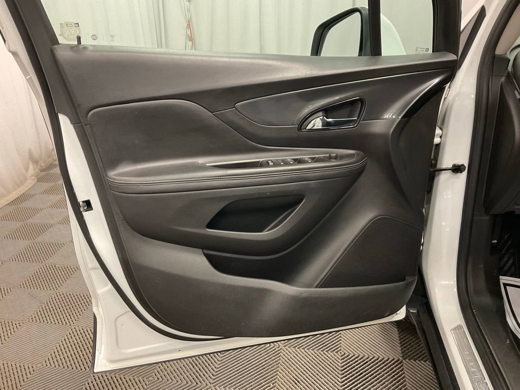 Used 2019 Buick Encore Preferred image 10