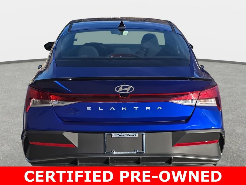 Certified 2025 Hyundai Elantra Sport image 6