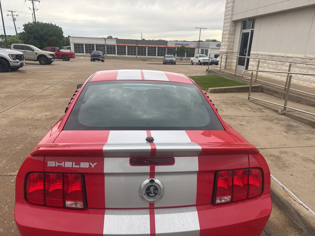 Used 2007 Ford Mustang Shelby GT500 RWD image 5