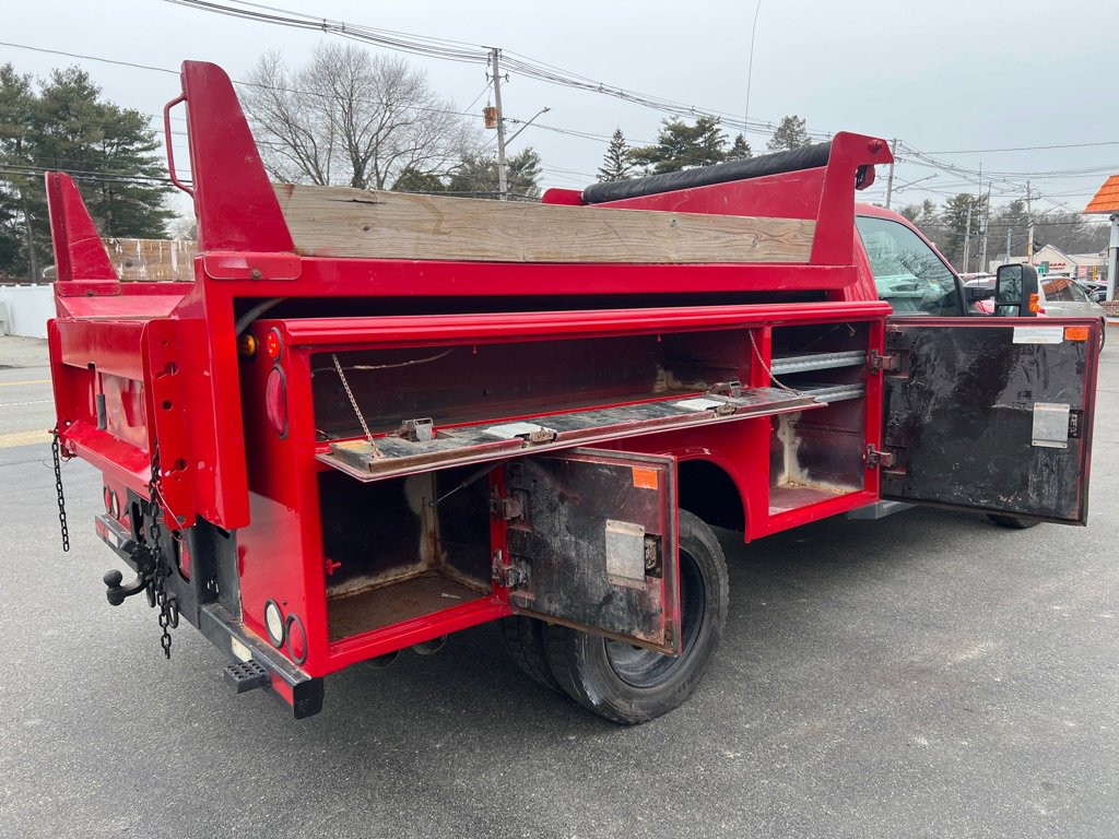 Used 2015 Ford F550 4x4 Regular Cab Super Duty image 19