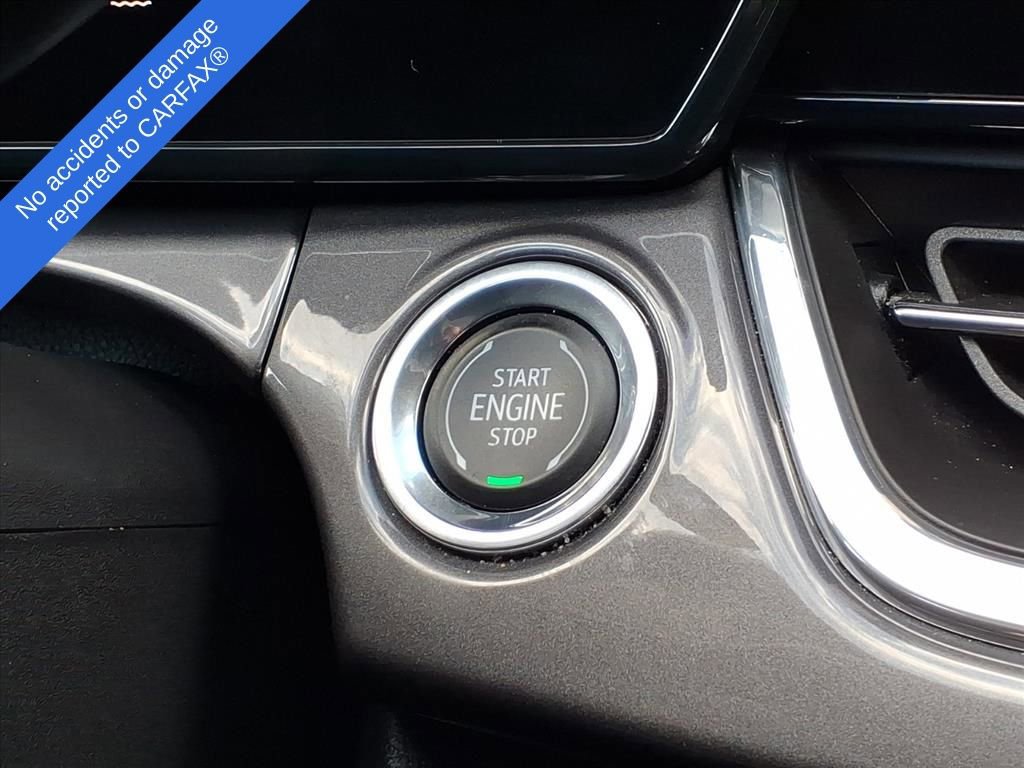 Used 2025 Chevrolet Trax ACTIV w/ Sunroof Package image 26