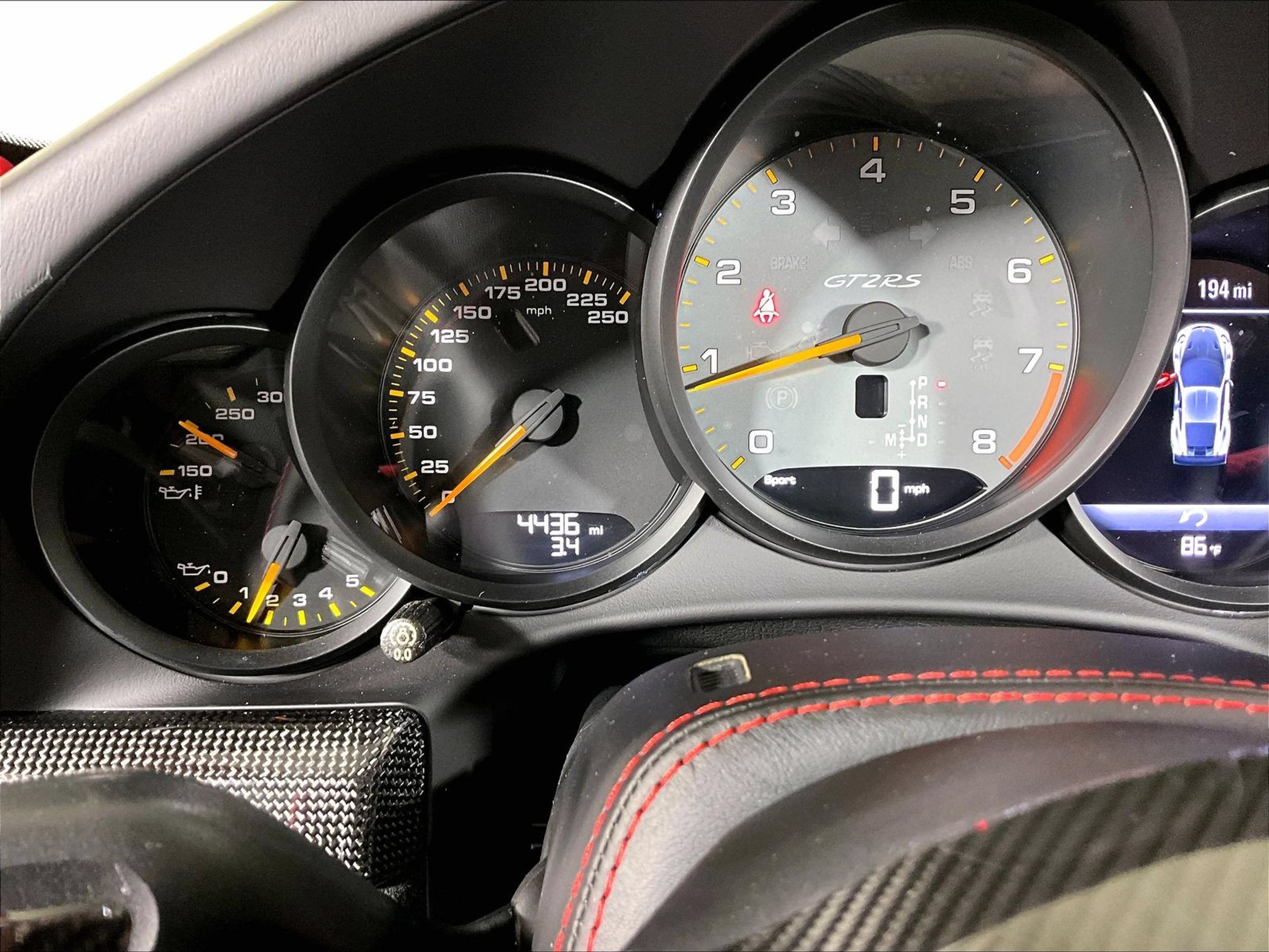 Certified 2018 Porsche 911 GT2 RS RWD image 11