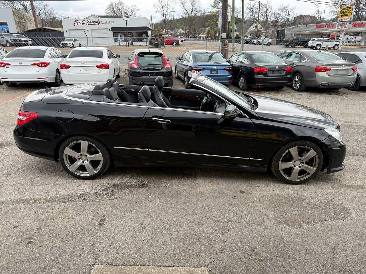 Used 2011 Mercedes-Benz E 550 Cabriolet w/ Premium 2 Pkg image 6