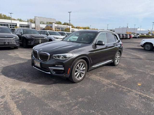 Used 2018 BMW X3 xDrive30i w/ Executive Package AWD/4WD image 6