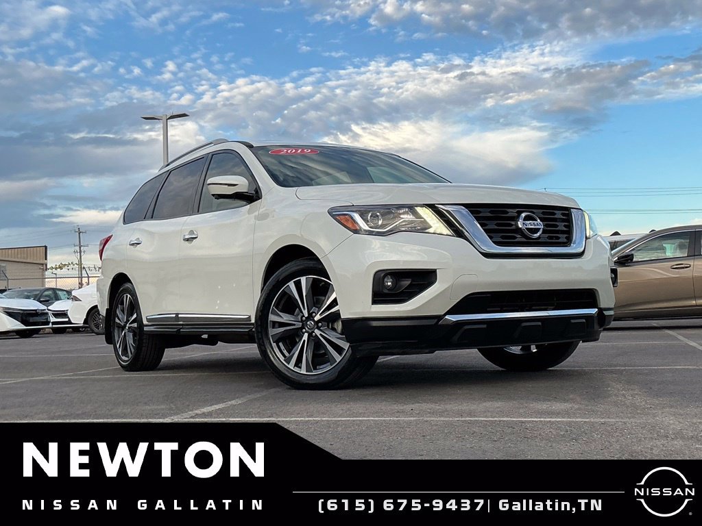 Used 2019 Nissan Pathfinder Platinum FWD image 30