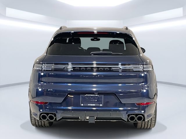 New 2026 Porsche Cayenne GTS image 6