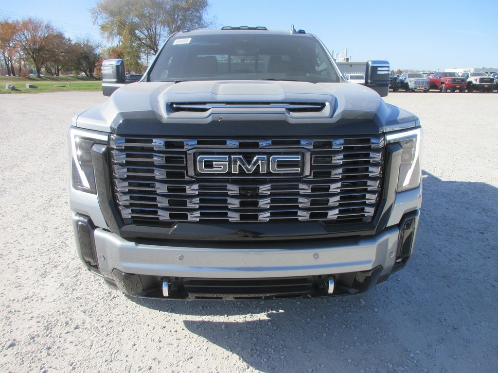 New 2026 GMC Sierra 2500 Denali Ultimate image 12