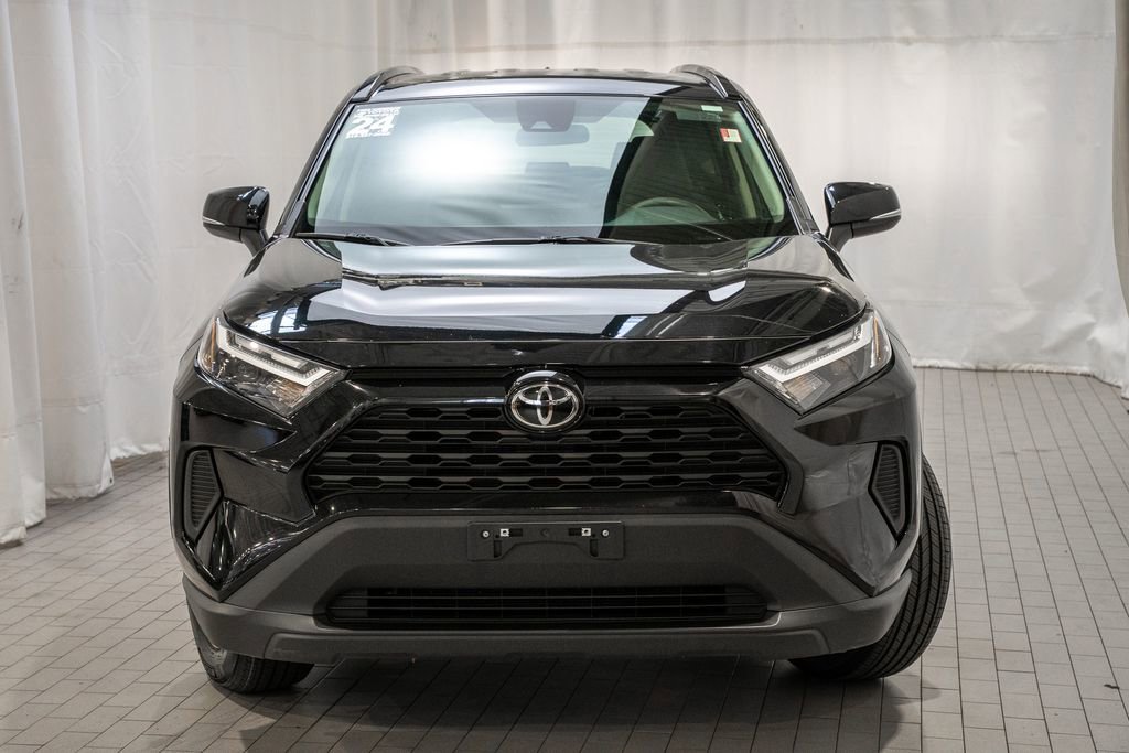 Used 2024 Toyota RAV4 XLE image 2